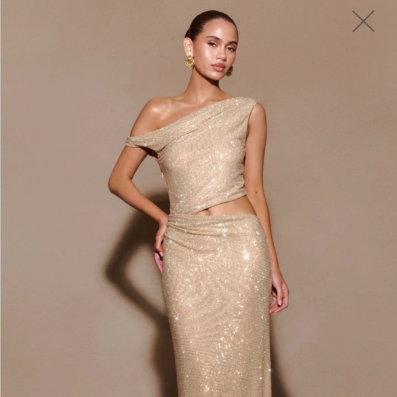 Meshki Dresses & Skirts - Meshki Gold Sequin Maxi Dress